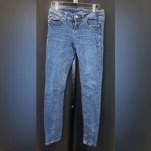 006- Women’s Embellished Denim Couture Jeans Size 3 Junior or 25 Women
